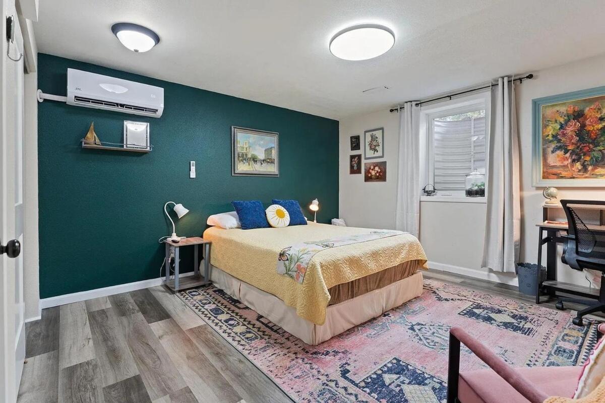 Cozy 1 Bd On The South Hill Apartment *